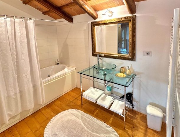 agriturismo-colutta-Manzano-Friuli-appartement-pignolo-bad.jpg