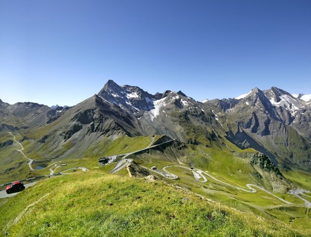 grossglockner-hochalpenstrasse.jpg