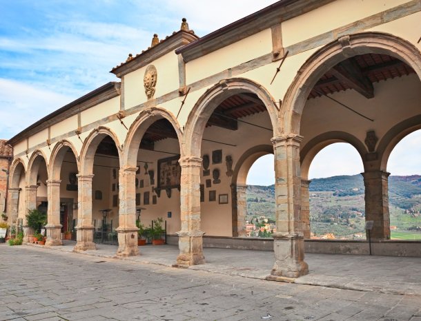 castiglion fiorentino piazza del comune.jpg