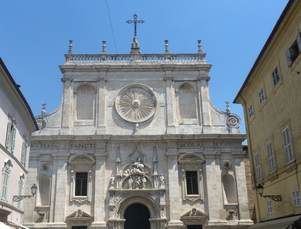 tolentino basilica di san nicola.jpg