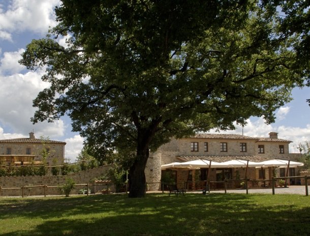 agriturismo-il-felcino-umbrie-appartementen-restaurant.jpg