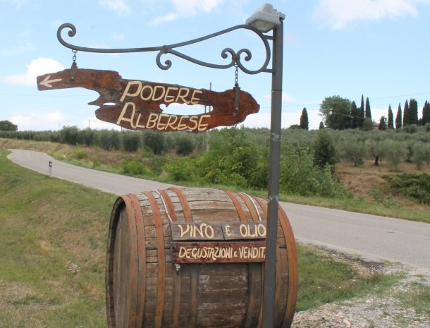 podere-alberese-asciano-toscane.jpg