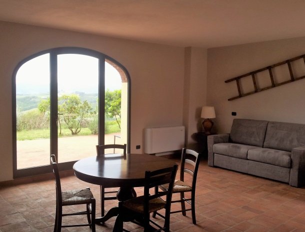 borgo-divino-montespertoli-juniorsuite.jpg