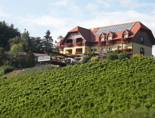 weingut mahorko_buitenkant.jpg