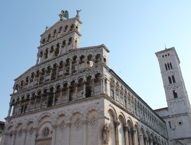 lucca san michele in foro.jpg