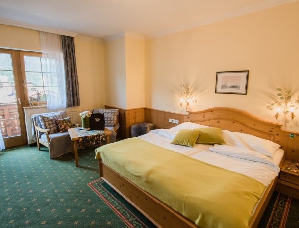 hotel kirchenwirt - slaapkamer-stammhaus.jpg