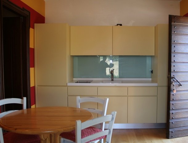fattoria-marchetti-marche-kamer-3.jpg