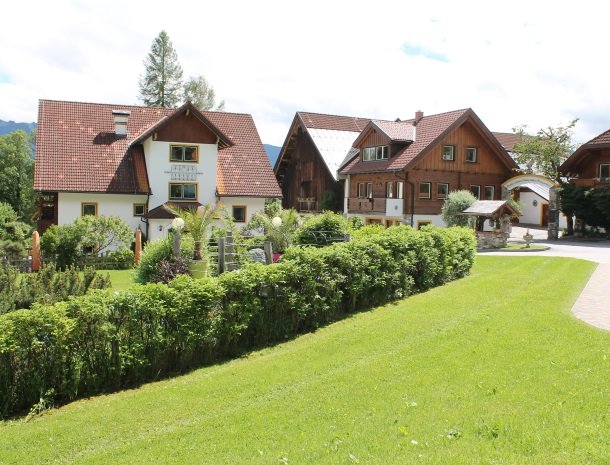 simonbauer-ramsau-boerderij-omgeving.jpg