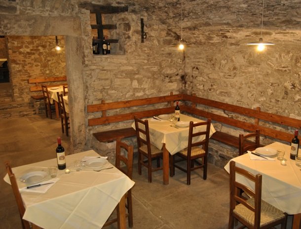 agriturismo-il-giardino-toscane-restaurant.jpg