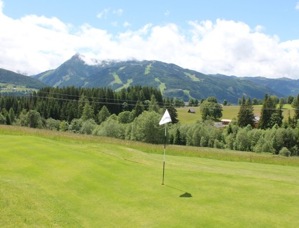 kobaldhof-ramsau-golfvlag.jpg