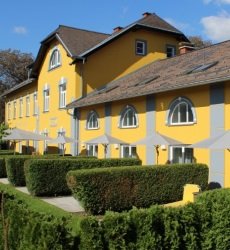 gastehaus karl august-fohnsdorf-oostenrijk-zomer.jpg