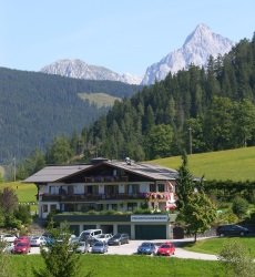 gastehaus elizabeth-oostenrijk-zomer.jpg