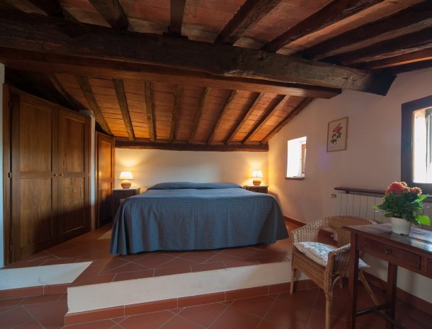 podere-san-lorenzo-volterra-slaapkamer-3.jpg