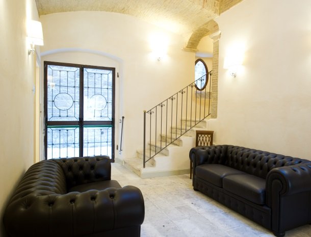 palazzo dei marcanti-halmetzithoek.jpg