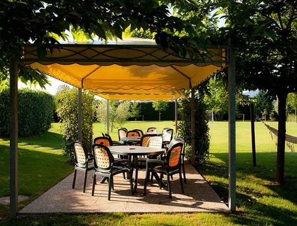 agriturismo casolare lucchese-pergola.jpg