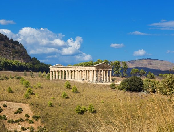 tempel van segesta.jpg