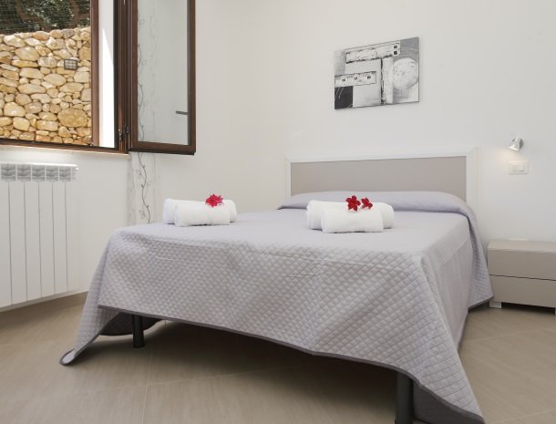 villadellamerla-sicilie-bed-twijfelaar.jpg