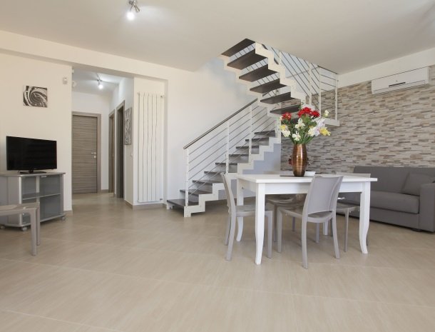 villadellamerla-sicilie-eethoek.jpg