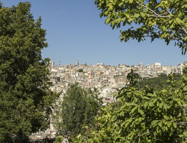 giardino-sul-duomo-ragusa.jpg