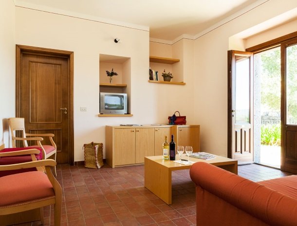tenuta scilio linguaglossa etna zitkamer.jpg