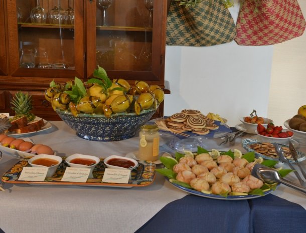 agriturismo le zagare di vendicari ontbijt.jpg