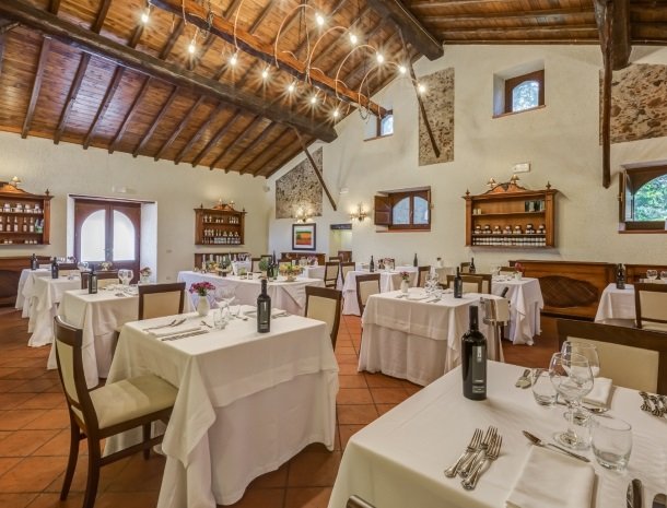 il borgo castiglione di sicilia diner restaurant.jpg