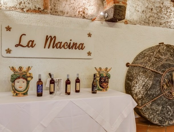 il borgo castiglione di sicilia restaurant la macina.jpg