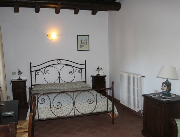 le cisterne-adrano-etna-betulla-bed.jpg