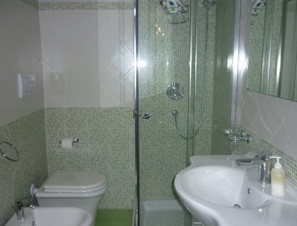 case-di-valentina-badkamer-groen.jpg