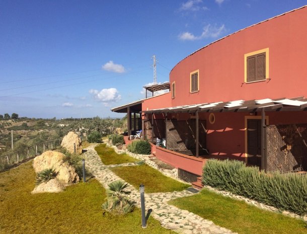 residence-la-luna-nel-pozzo-sciacca-zijkant.jpg