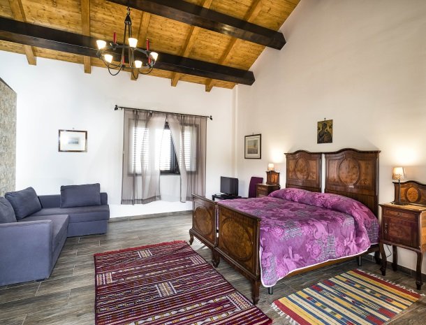 agriturismo-fontana-cherubino-kamer-noce.jpg