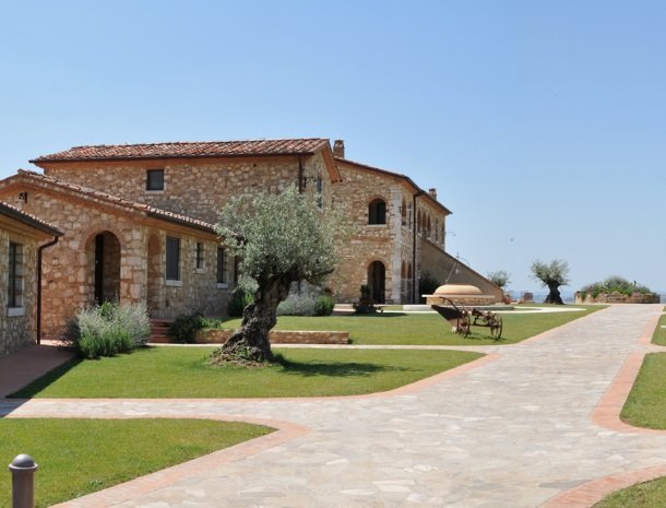 agriturismo-san-lorenzo-rapolano-tuin.jpg