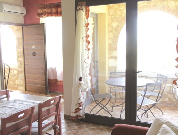 agriturismo-san-lorenzo-rapolano-app-terras.jpg