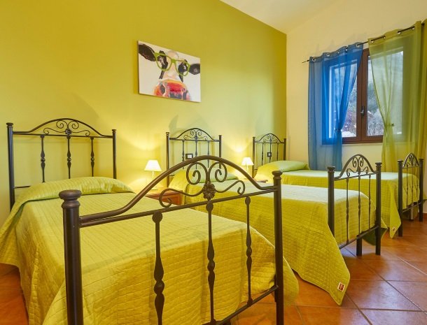 villa celeste sicilie andere slaapkamer.jpg