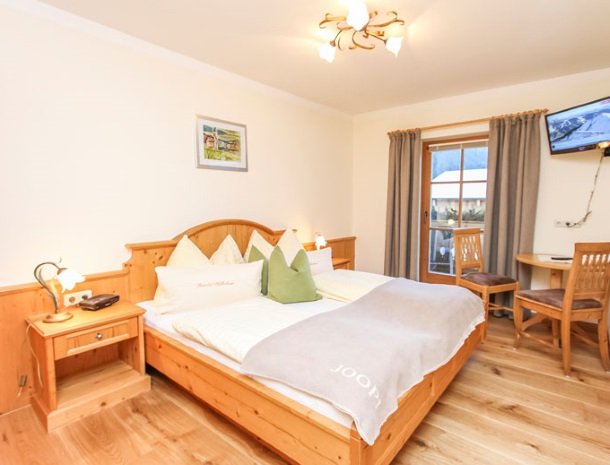 ferienhof-pfefferbauer-hinterglemm-slaapkamer.jpg