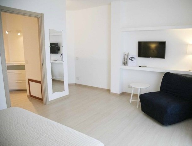 villa-nesea-cefalu-kamer-teti.jpg