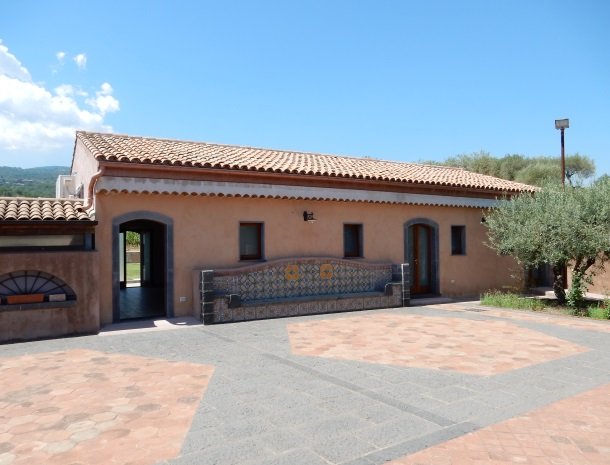 tenuta-scilio-gebouw.jpg