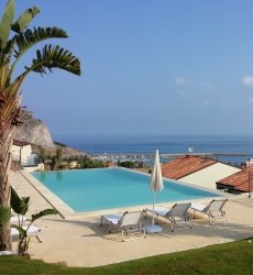 residence-magara-cefalu-sicilie-appartementen-met-zwembad.jpg