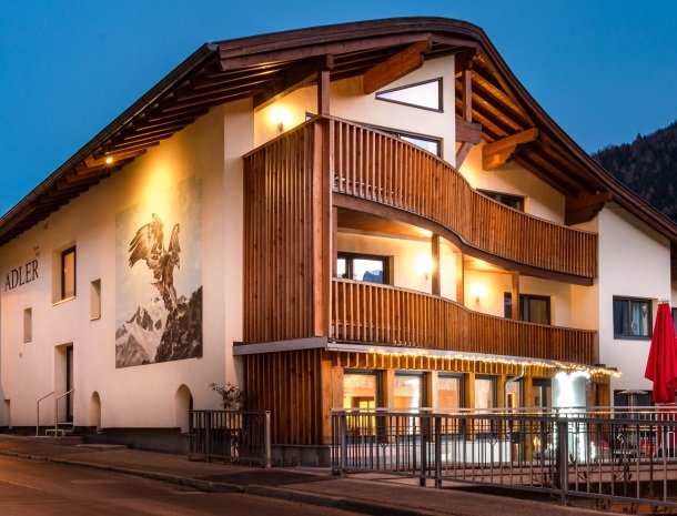 adler hotel-pension-fulpmes-stubaital-oostenrijk.jpg