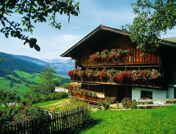 boerderij-tirol-oostenrijk.jpg