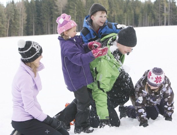 petschnighof-diex-familie-sneeuw.jpg