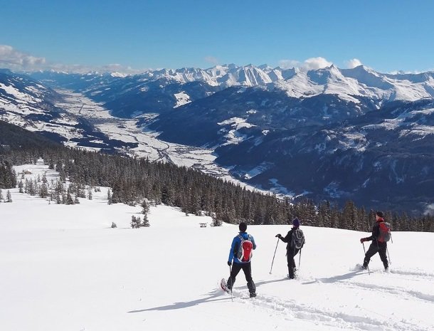 hotel-kirchner-bramberg-wandelen-sneeuw.jpg