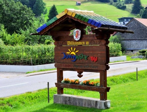 haus-tannhof-jungholz-tirol-bord.jpg