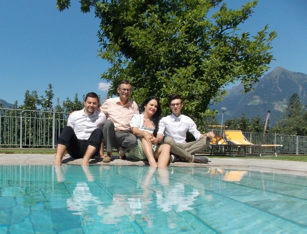 hotel-pension-verdorfer-merano-familie-verdorfer.jpg