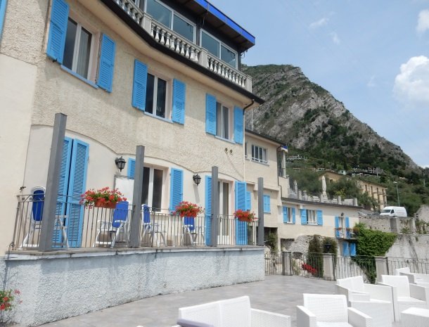 hotel-villa-romantica-limone-sul-garda-kamers-voorkant.jpg