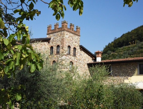 villa-gradoni-franciacorta-toren.jpg