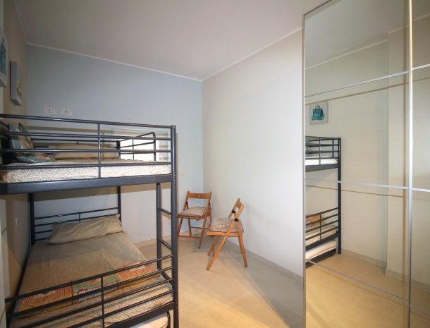 residence-ilpoggio-comomeer-appartement-stapelbed.jpg