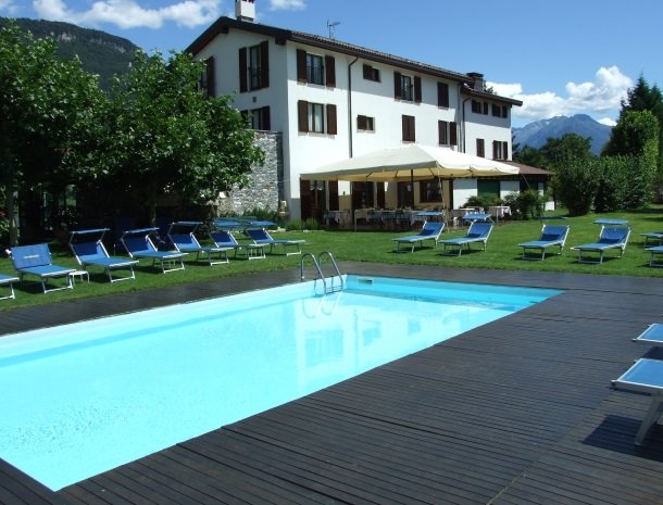 agriturismo-comomeer-gravedona-italie.jpg