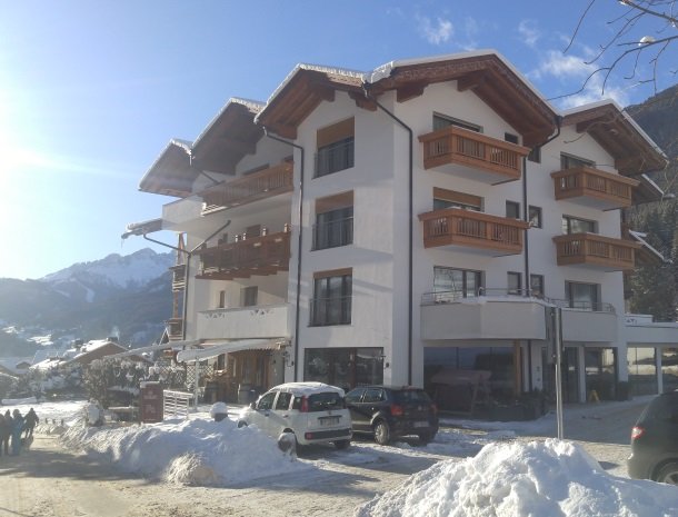 hotel-flora-alpina-dolomieten-winter-sneeuw.jpg