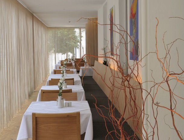 hotel-hinteregger-matrei-tirol-ontbijt-restaurant.jpg